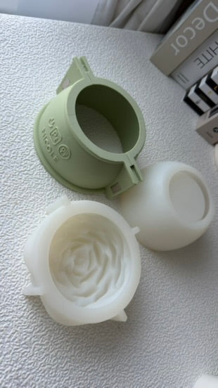 The STUDIO82 Silicone Moulds Box