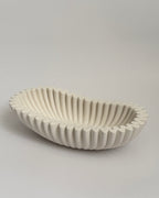 The Riva ruffled oval bowl