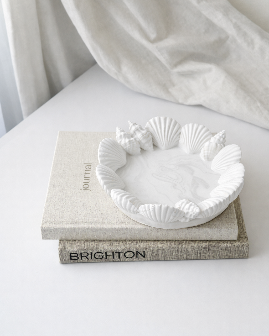 The Ariel decorative shell tray