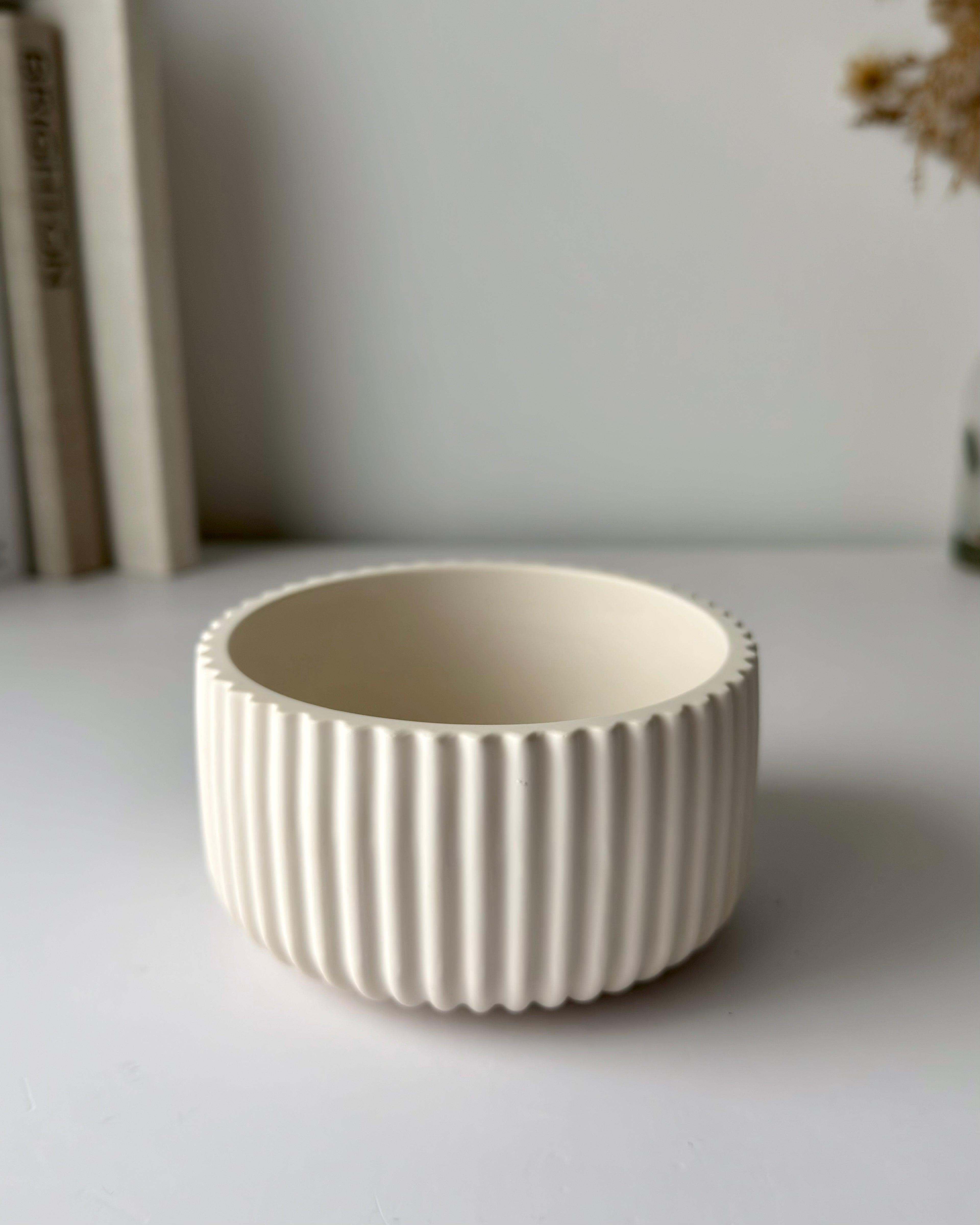 The Kala ribbed key and trinket bowl